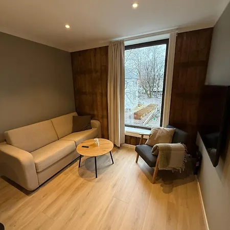 Lys Pa Lokka, Edvard Munch Appartement Oslo